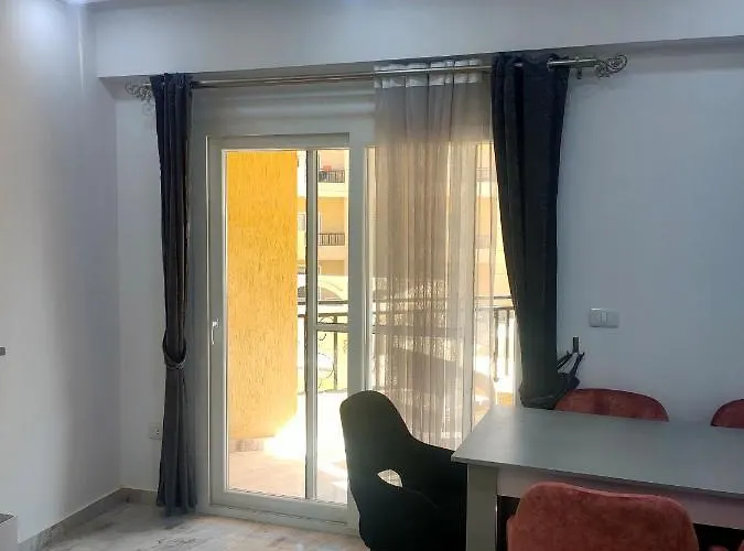 سلينا باي Hurghada