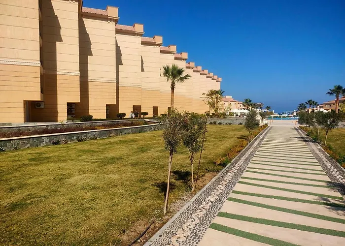 سلينا باي * Hurghada